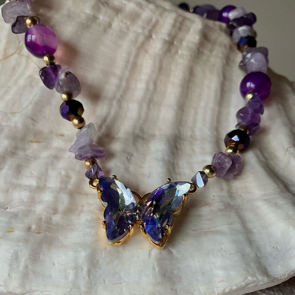 Pink and Purple Heart Shaped Necklaces with natural stones - Picture 13 of 15